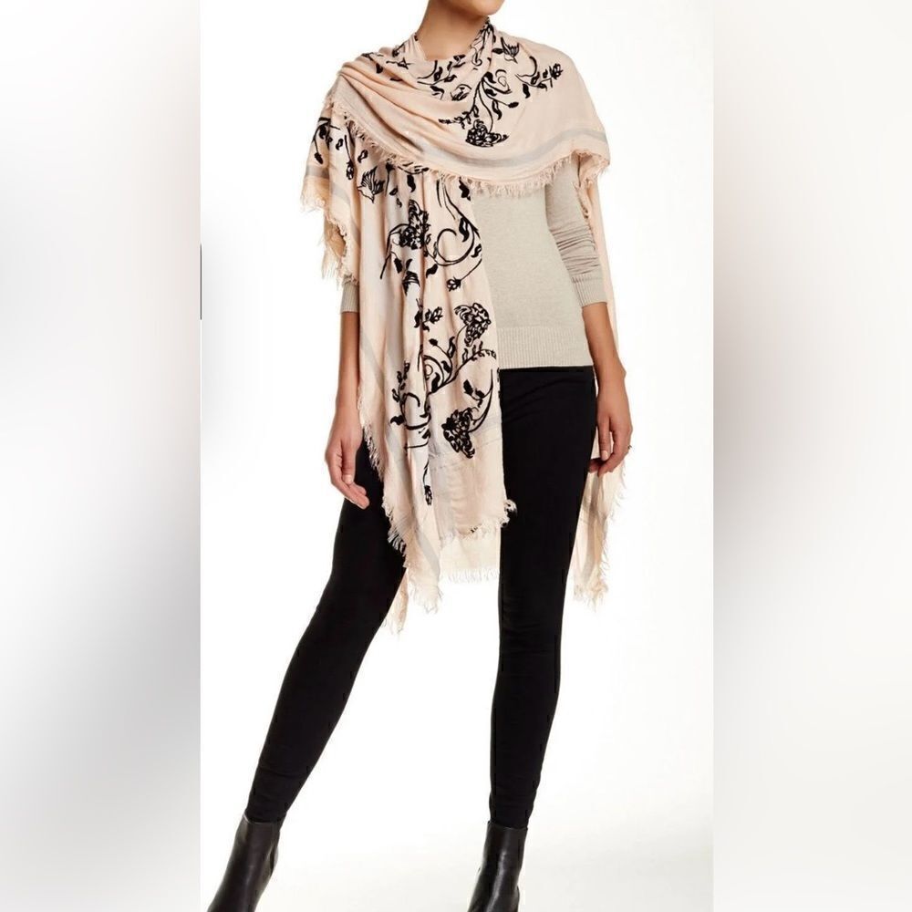 Leigh & Luca Scarf